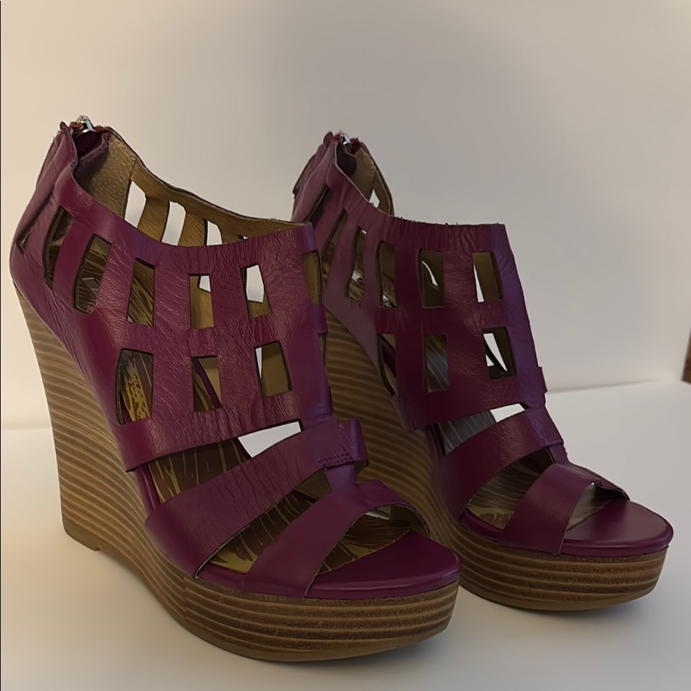 Matiko Purple Cut-Out Wedge Sandals